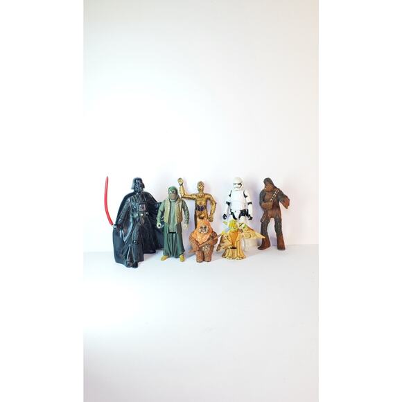 Mixed Lot of 7 Loose Star Wars Action Figures Clone Wars Toy3 - Picture 1 of 3